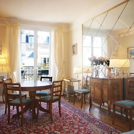 Appartamento 216500 - Beautiful 120 Sqm Duplex For A Family Or Two Couples To Rent In A Privileged Area *