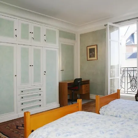 216500 - Beautiful 120 Sqm Duplex For A Family Or Two Couples To Rent In A Privileged Area Paris