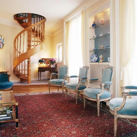 Apartment 216500 - Beautiful 120 Sqm Duplex For A Family Or Two Couples To Rent In A Privileged Area Paris